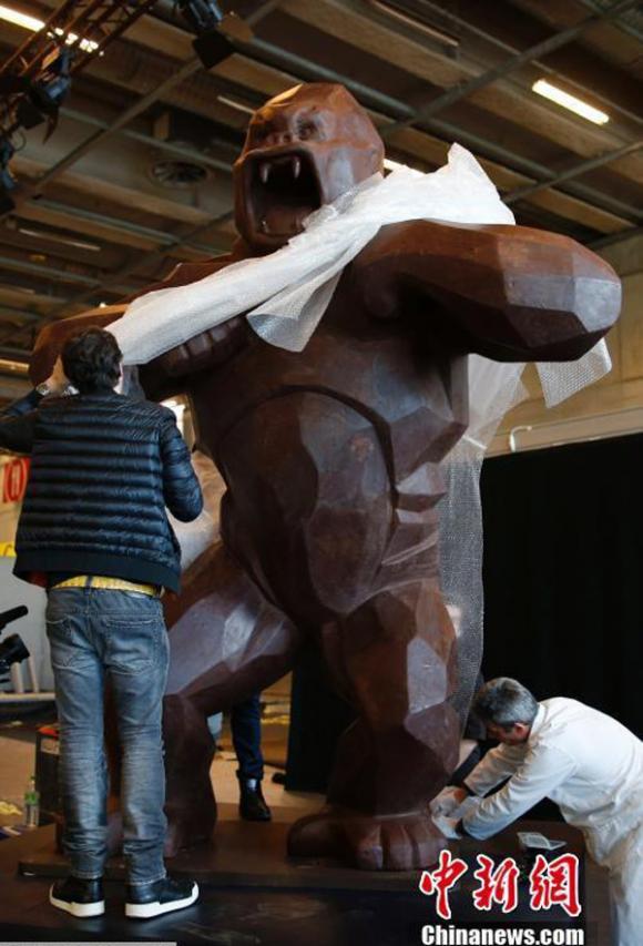 Chú King Kong khổng lồ cao 4m làm từ chocolate