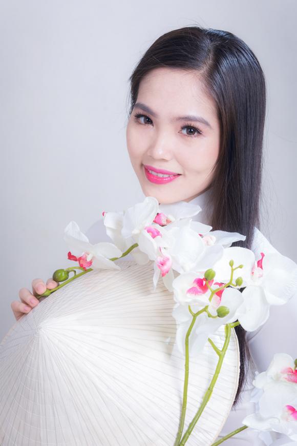 Dương Kim Ánh khoe vẻ đẹp tinh khôi