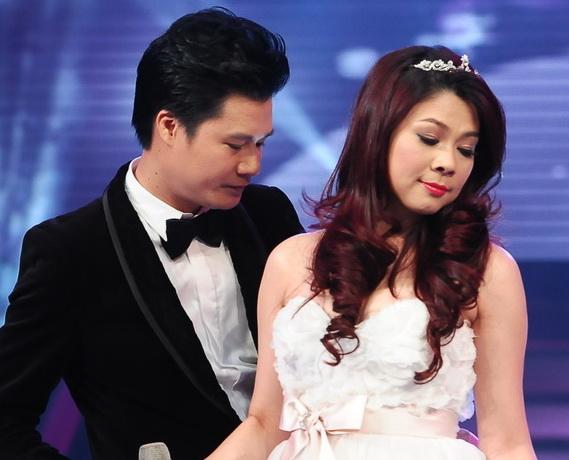Những cặp đôi 'chia tay vẫn làm bạn' của showbiz Việt