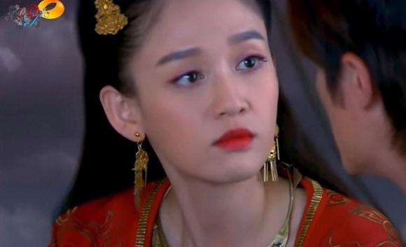 Những lời thoại 'khó đỡ' trong phim Vu Chính