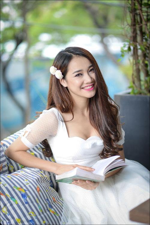 Những mỹ nhân 'gây bão' làng phim Việt năm 2014