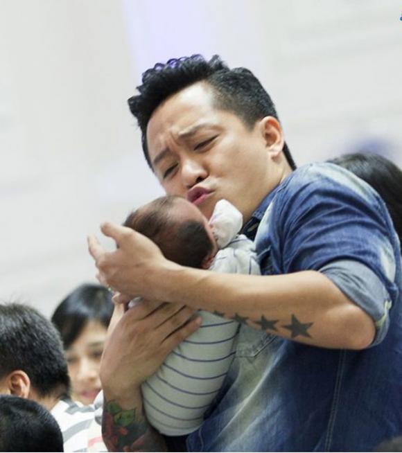 Sao Việt tự hào lên chức cha mẹ năm 2014