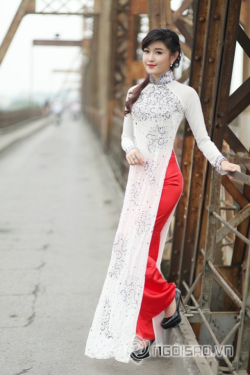 Ngắm vẻ đẹp ngọt ngào của tân Á hậu 1 HHVN 2014