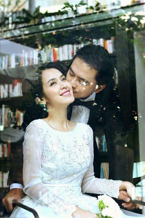 Những 'cặp đôi hoàn hảo' trúng 'tiếng sét ái tình' năm 2014