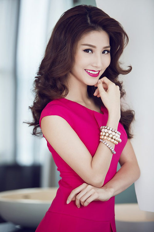Những gương mặt nữ hứa hẹn của showbiz Việt 2015 - 4