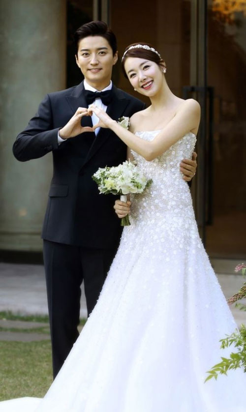 Những đám cưới hot nhất showbiz Hàn 2014 - 3