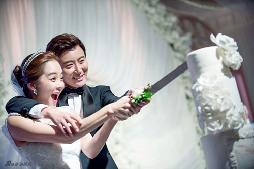 Những đám cưới hot nhất showbiz Hàn 2014 - 1