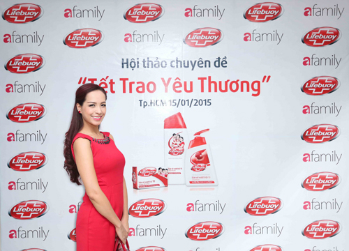 thuy-hanh-minh-khang-171-1