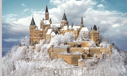 Chiêm ngưỡng những lâu đài phủ tuyết tuyệt đẹp ở châu Âu