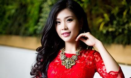 Á hậu Diễm Trang đẹp nồng nàn với sắc đỏ
