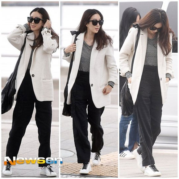 Jung Ryeo Won mặc nhăn nhúm tại sân bay 0