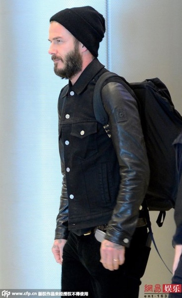 Beckham ở sân bay 1