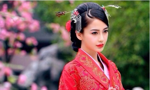 Top 4 giai nhân cổ trang đẹp nhất màn ảnh Hoa ngữ - 2