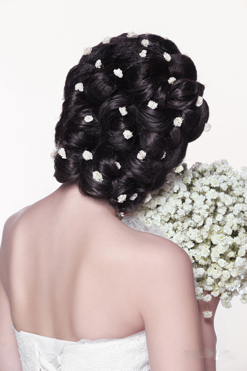 Búi tóc cao xu hướng làm tóc đẹp cho cô dâu 2015