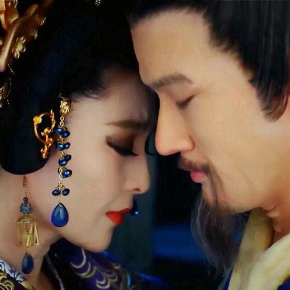 Những cặp đôi 'gây bão' màn ảnh Hoa ngữ đầu năm 2015