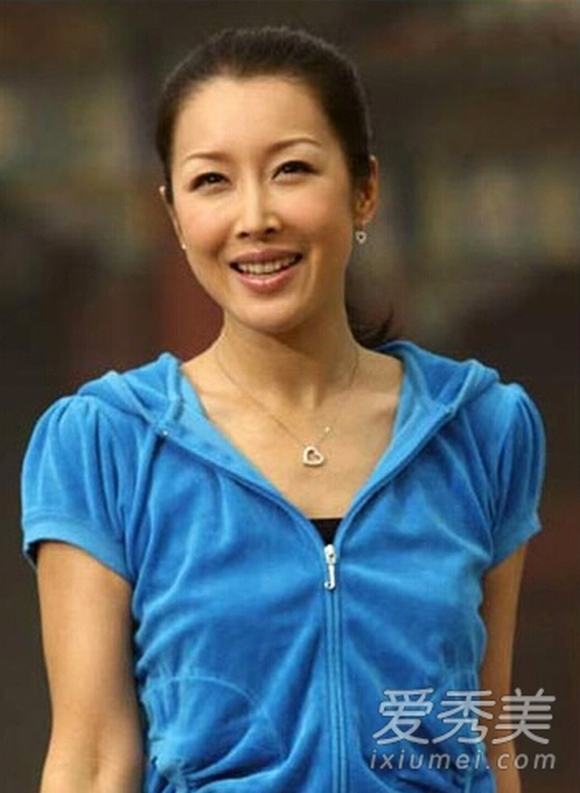 Những sao Hoa ngữ từng bị 'bắt nạt' trước khi nổi tiếng