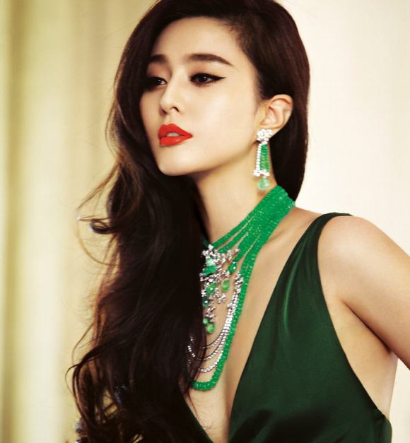 Những sao Hoa ngữ từng bị 'bắt nạt' trước khi nổi tiếng