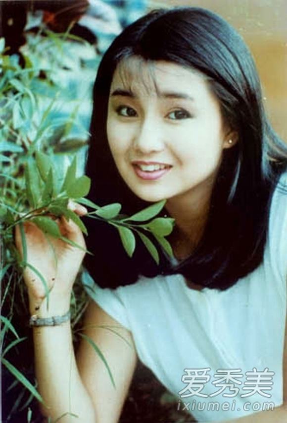 10 sao nữ có ảnh thời tuổi 18 đẹp nhất Hoa ngữ