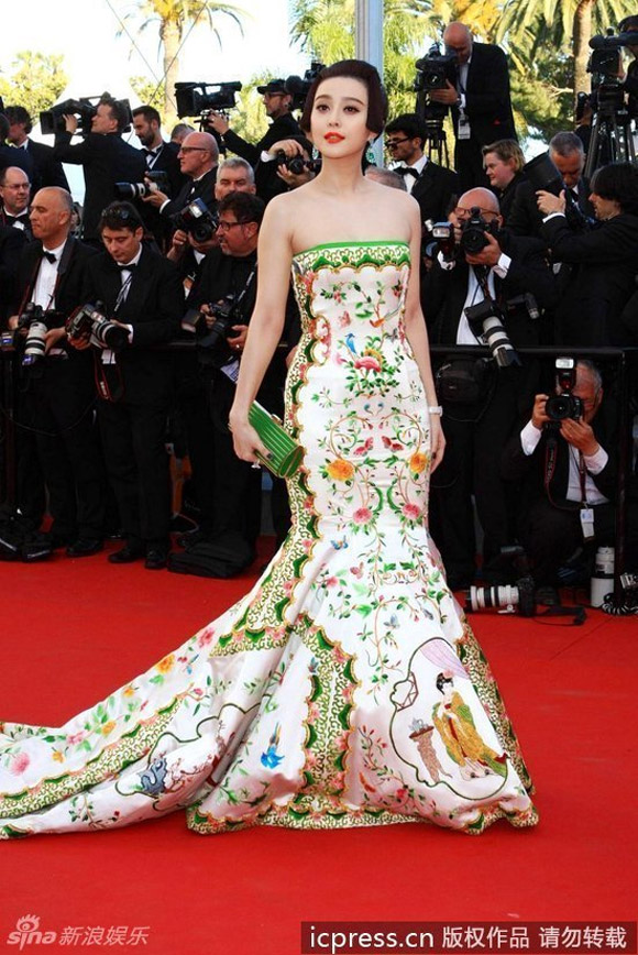 Những bộ váy lộng lẫy của Phạm Băng Băng tại Cannes 12
