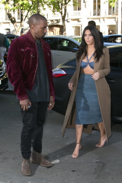 Kim Kardashian khiến chồng mê mẩn 12