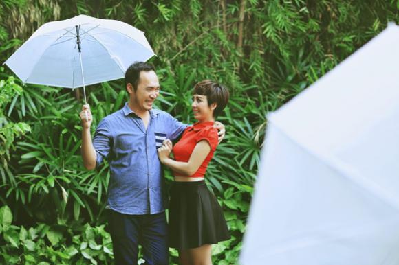 Chồng Thu Trang ôm hôn xối xả khi vợ ghen 6
