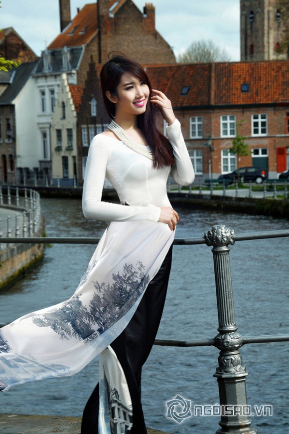Nhà thiết kế Ngô Nhật Huy với bộ áo dài đẹp tại Bỉ 3