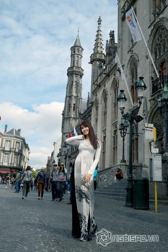 Nhà thiết kế Ngô Nhật Huy với bộ áo dài đẹp tại Bỉ 5