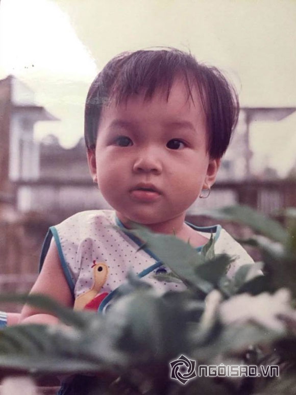Á hậu Hoàng Oanh khoe loạt ảnh thời thơ ấu dễ thương 17