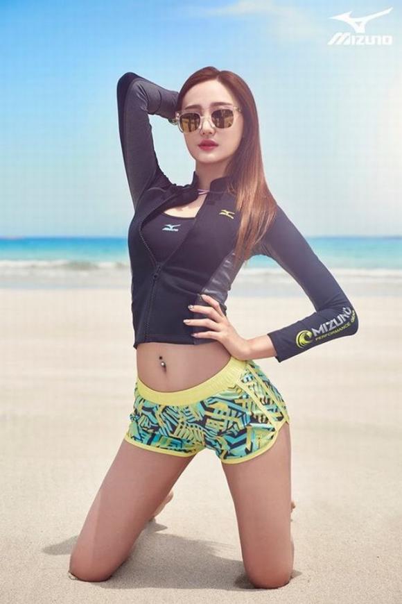 hani-exid6-ngoisao.vn.jpg