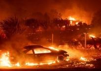 Cô gái Mỹ cố lái xe thoát khỏi biển lửa ở California đầy thương xót Cô gái Mỹ cố lái xe thoát khỏi biển lửa ở California đầy thương xót