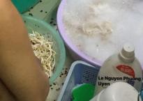 Dùng nước rửa chén rửa giá, hình ảnh chia sẻ của bà nội trợ gây tranh luận 'nảy lửa' Dùng nước rửa chén rửa giá, hình ảnh chia sẻ của bà nội trợ gây tranh luận 'nảy lửa'