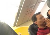 Hàng trăm hành khách hoảng sợ, la hét khi máy bay Vietjet air gặp sự cố Hàng trăm hành khách hoảng sợ, la hét khi máy bay Vietjet air gặp sự cố
