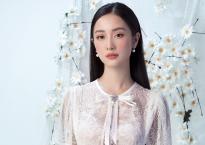 Diện váy ren mỏng, Jun Vũ lấp ló khoe vòng một căng đầy Diện váy ren mỏng, Jun Vũ lấp ló khoe vòng một căng đầy