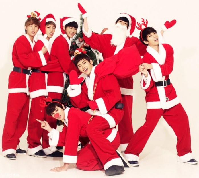 Kpop Giáng Sinh là một chủ đề hot nhất mỗi khi đón Giáng Sinh về. Hãy xem các hình ảnh của các idol Kpop trong bộ trang phục Giáng Sinh lung linh để cảm nhận không khí hân hoan và ấm áp của mùa lễ hội này.