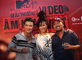 MTV Việt Nam, MTV EMA 2015, Sơn Tùng M-TP, Đông Nhi, Giang Hồng Ngọc