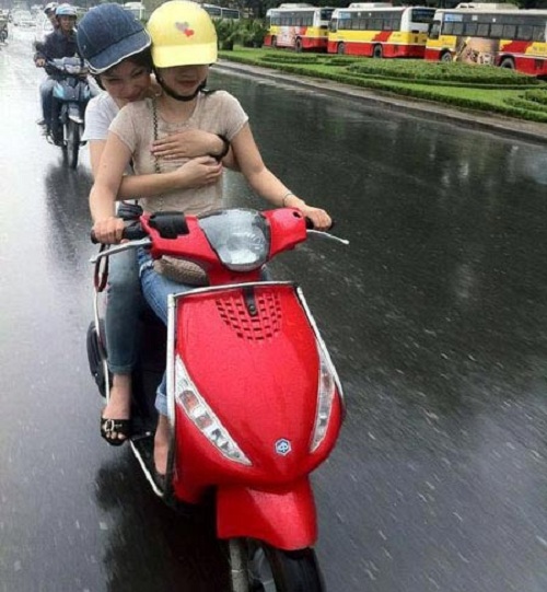 Khó đỡ hình ảnh Việt Nam không chỉ khiến bạn cười đau bụng, mà còn khắc họa chân thực về cuộc sống và văn hóa của người Việt. Hãy cùng chiêm ngưỡng những hình ảnh này để cảm nhận được nét đặc trưng của đất nước và con người Việt Nam.