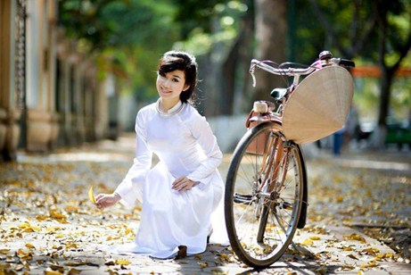 Thiếu nữ: Hình ảnh vô cùng tinh tế và đẹp mắt về những cô thiếu nữ Việt Nam trong cuộc sống đầy mơ mộng và hy vọng. Trải nghiệm cảm giác ngọt ngào và lắng đọng khi đắm chìm trong vẻ đẹp của từng hình ảnh.