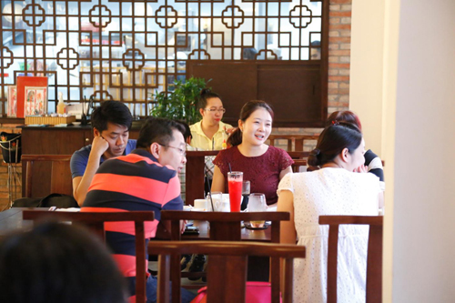 Vương Quốc Tôm, Bún Thái, Bún Nom Banh Chok, Bánh canh Bến Có, Món ăn ngon
