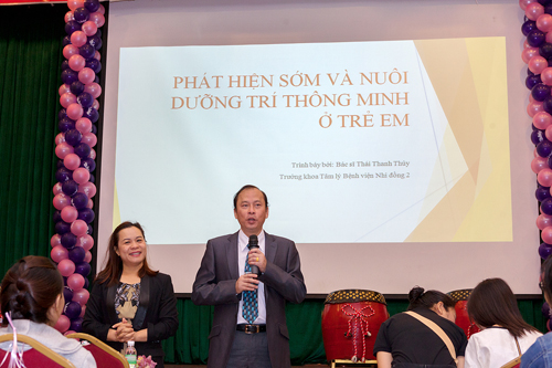 Ngày hội Mẹ và Bé năng động, Tã em bé Bobby, Chăm sóc trẻ