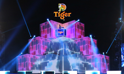 Bức tường Tiger, Bức tường Tiger cao nhất Việt Nam, AEON Mall Tân Phú