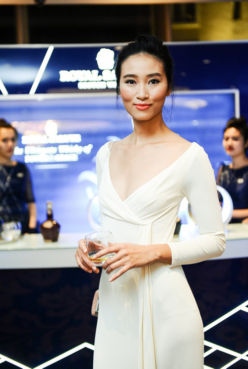 Siêu mẫu Huyền Trang, Royal Saluteword Polo, Huyền Trang Next Top Model