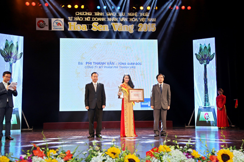Phi Thanh Vân, Doanh nhân văn hóa Việt Nam 2015, Mỹ phẩm Phi Thanh Vân
