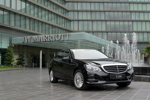 MercedesBenz Việt Nam bàn giao xe SClass cho khu nghỉ dưỡng 5 sao Naman Retreat #10 MercedesBenz Việt Nam bàn giao xe SClass cho khu nghỉ dưỡng 5 sao Naman Retreat