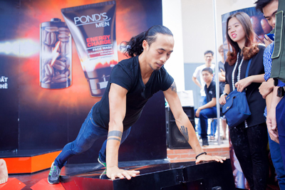 Phạm Anh Khoa, Ông Cao Thắng, Đông Nhi, Đấu trường năng lượng, Pond's men