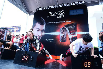 Phạm Anh Khoa, Ông Cao Thắng, Đông Nhi, Đấu trường năng lượng, Pond's men
