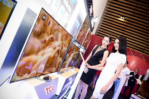 TV màn hình cong, Tivi TCL, TCL màn hình cong