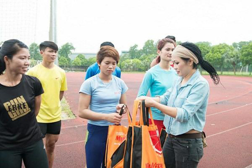 Seagames 28, Đại sứ đồng hành cùng Seagames 28, Phương Thanh, Á hậu Tú anh