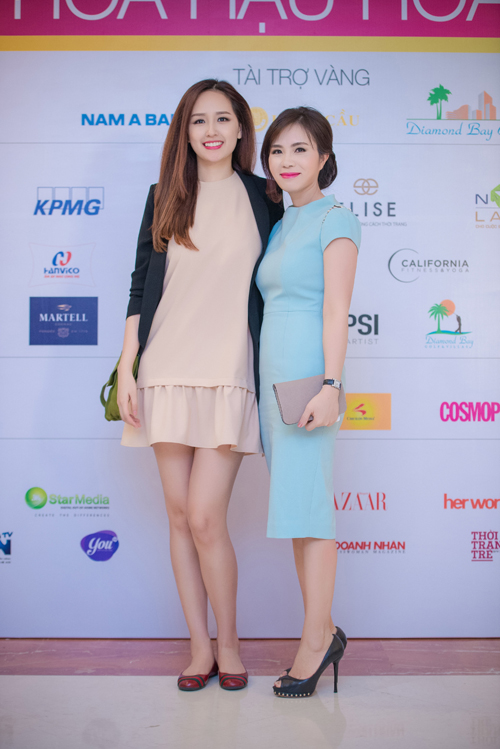 Doanh nhân Lưu Nga, Hoa hậu hoàn vũ 2015, Tin ngôi sao, Sao việt