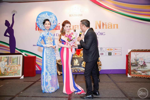 Hotgirl Vy Marya, Hoa Khôi Doanh Nhân 2015, Đấu giá gây quỹ từ thiện