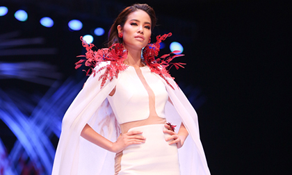 Phương Suri, doanh nhân Phương Suri, Vietnam International Fashion Week, Tuần lễ thời trang quốc tế tại Việt Nam